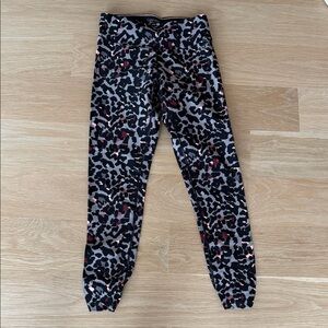 Calvin Klein Black and Gray Leopard Print Leggings